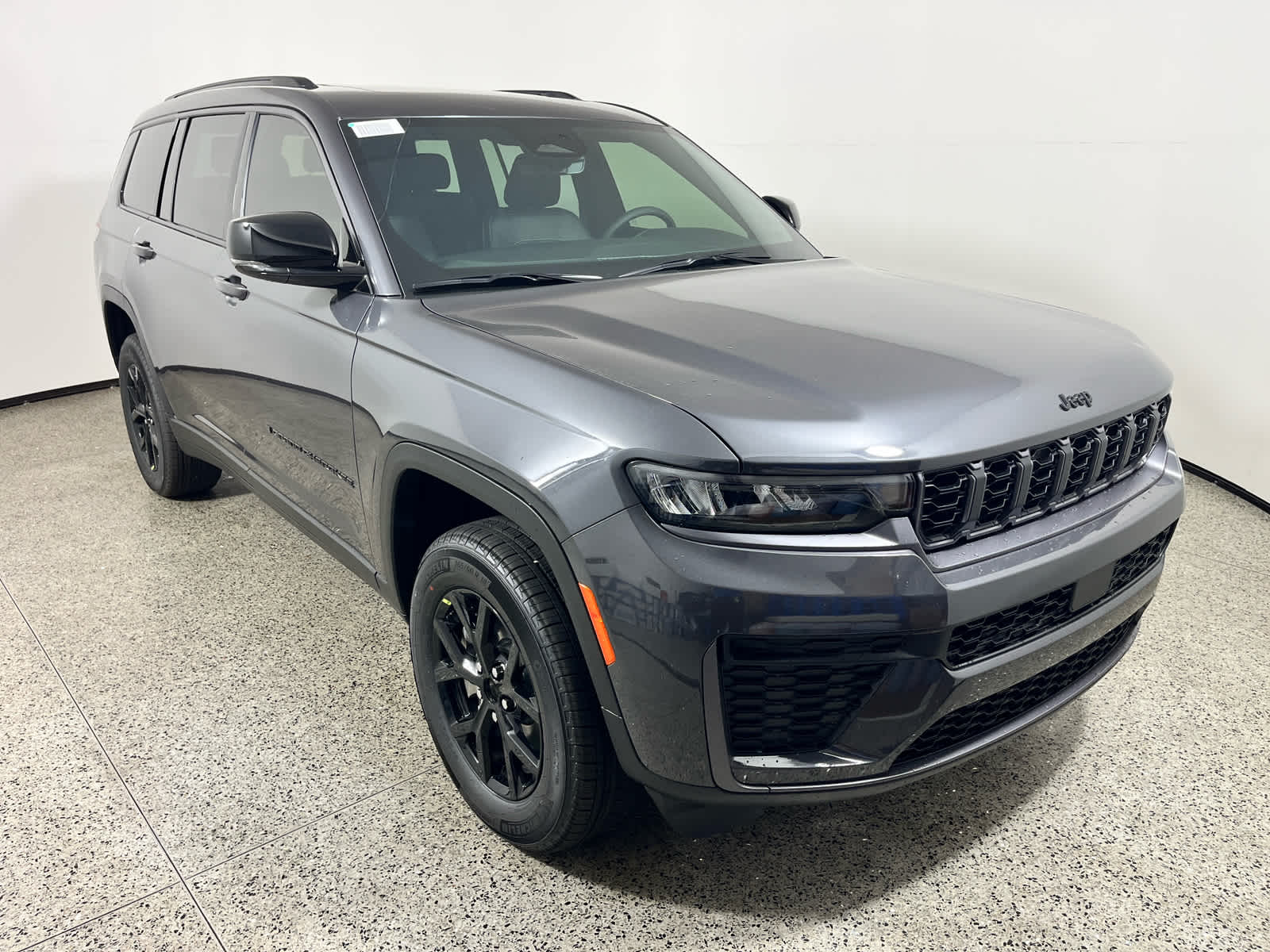 2026 Jeep Grand Cherokee L Laredo Altitude