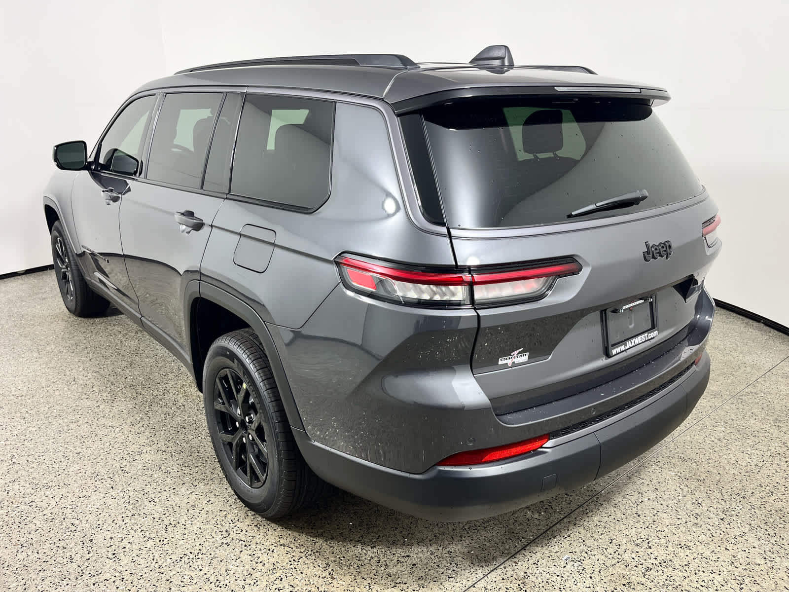 2026 Jeep Grand Cherokee L Laredo Altitude
