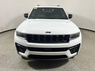 2026 Jeep Grand Cherokee L Laredo Altitude