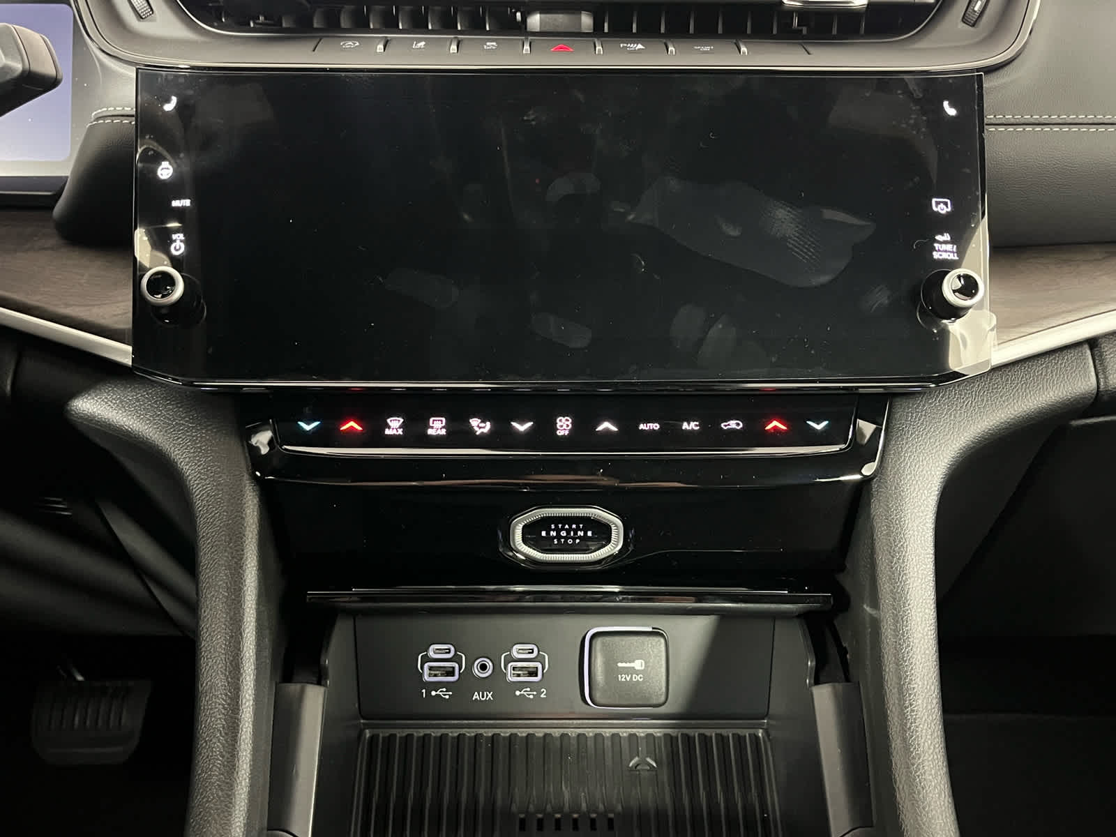 2027 Jeep Grand Cherokee L Laredo Altitude