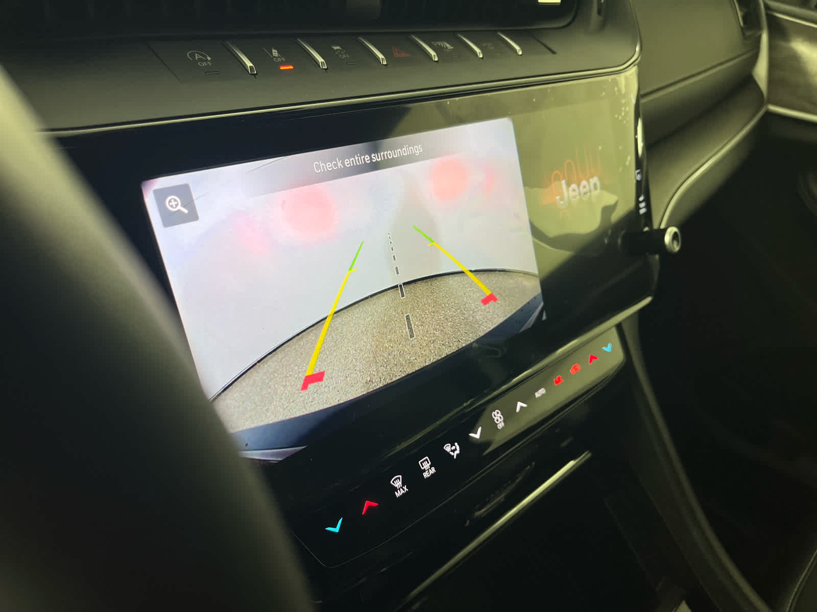 2027 Jeep Grand Cherokee L Laredo Altitude