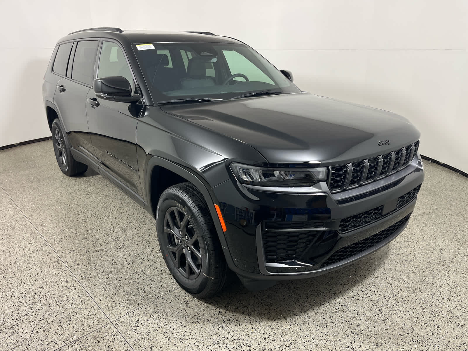 2027 Jeep Grand Cherokee L Laredo Altitude