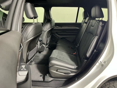 2026 Jeep Grand Cherokee L Laredo Altitude