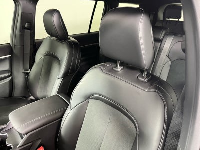 2026 Jeep Grand Cherokee L Laredo Altitude