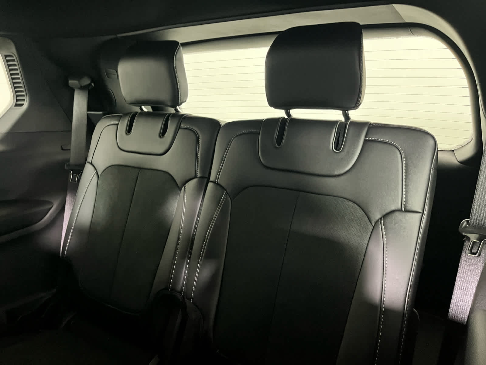 2026 Jeep Grand Cherokee L Laredo Altitude
