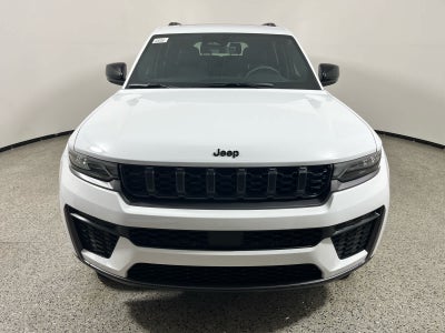 2026 Jeep Grand Cherokee L Laredo Altitude