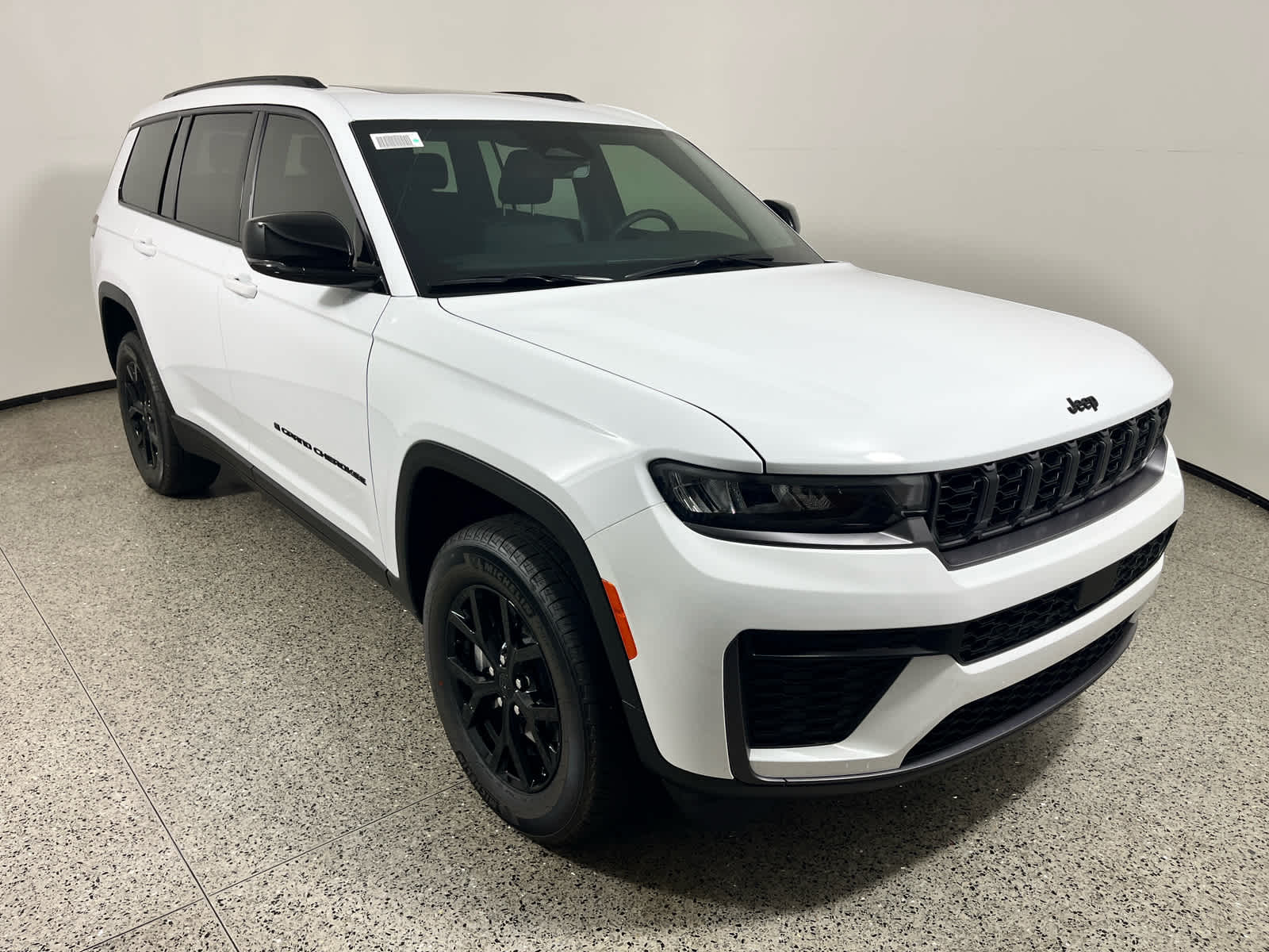 2026 Jeep Grand Cherokee L Laredo Altitude