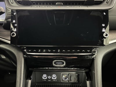 2026 Jeep Grand Cherokee L Laredo Altitude