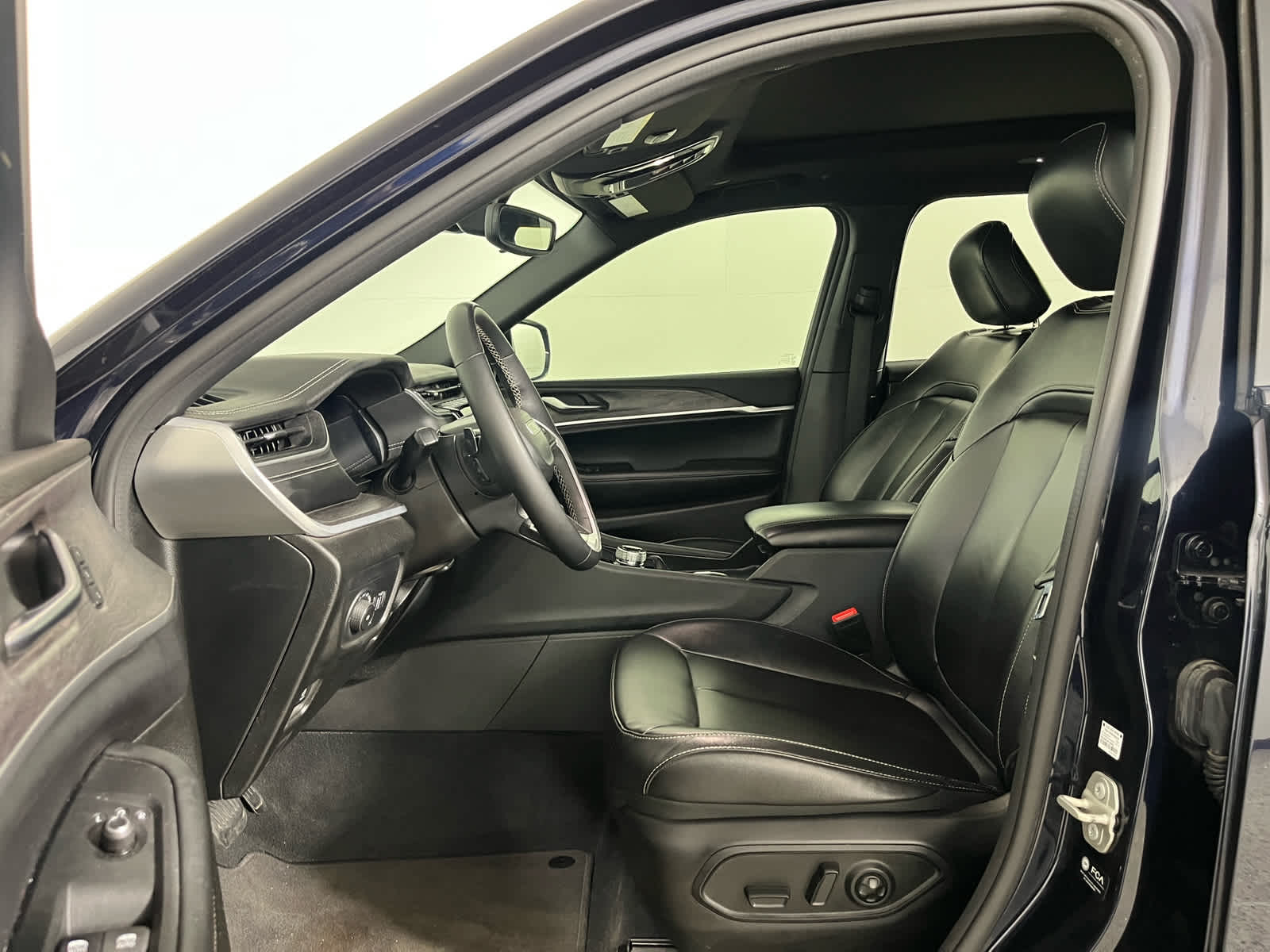 2024 Jeep Grand Cherokee L Limited 4x2