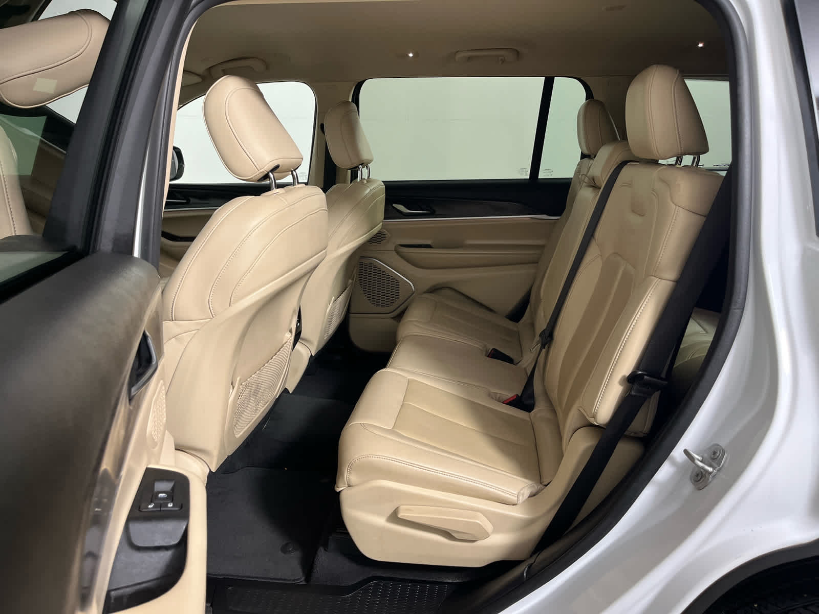 2021 Jeep Grand Cherokee L Limited 4x2