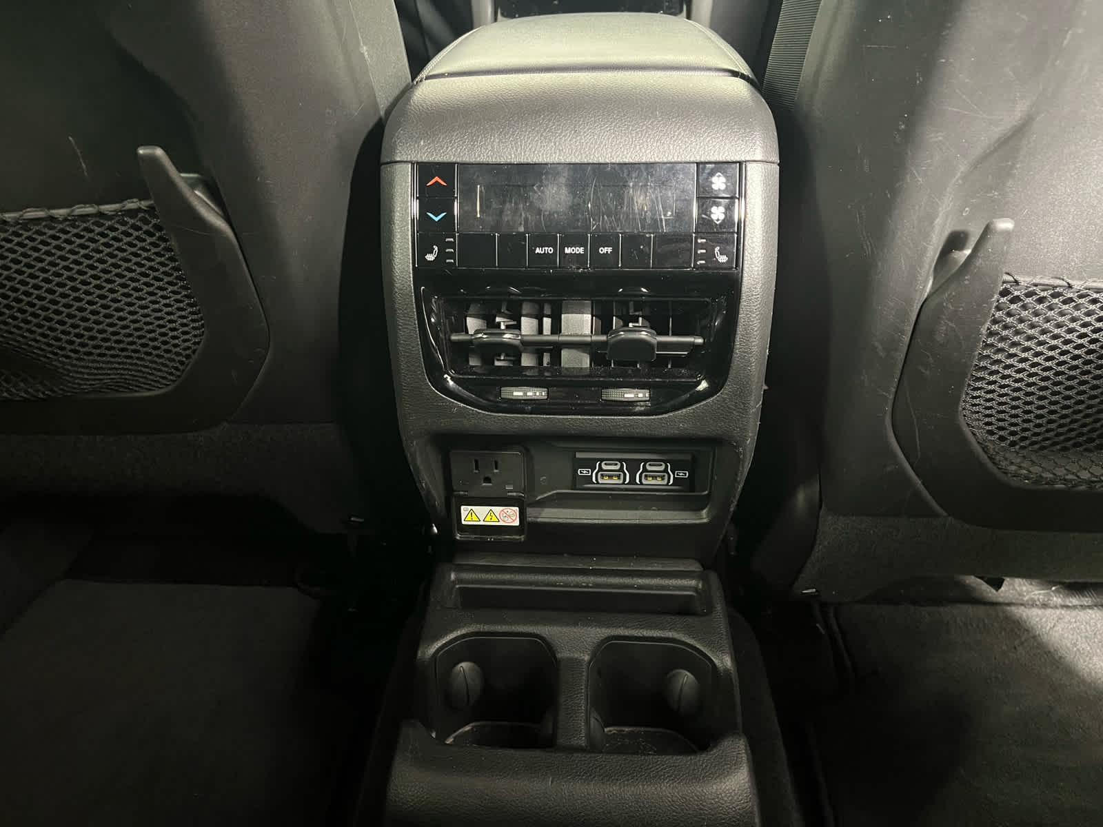 2024 Jeep Grand Cherokee L Limited 4x2