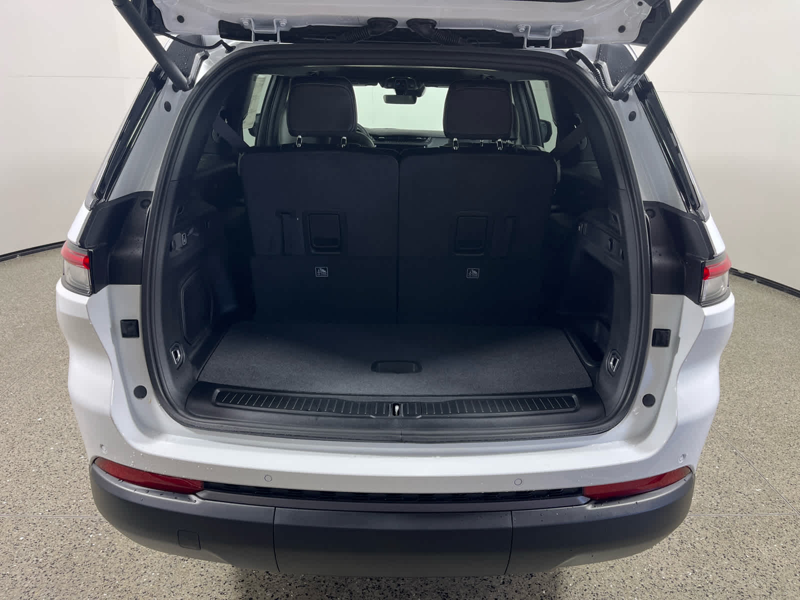 2026 Jeep Grand Cherokee GRAND CHEROKEE L LIMITED 4X2