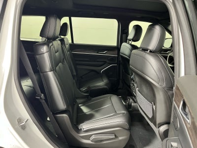 2026 Jeep Grand Cherokee L Laredo Altitude