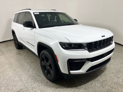2026 Jeep Grand Cherokee L Laredo Altitude