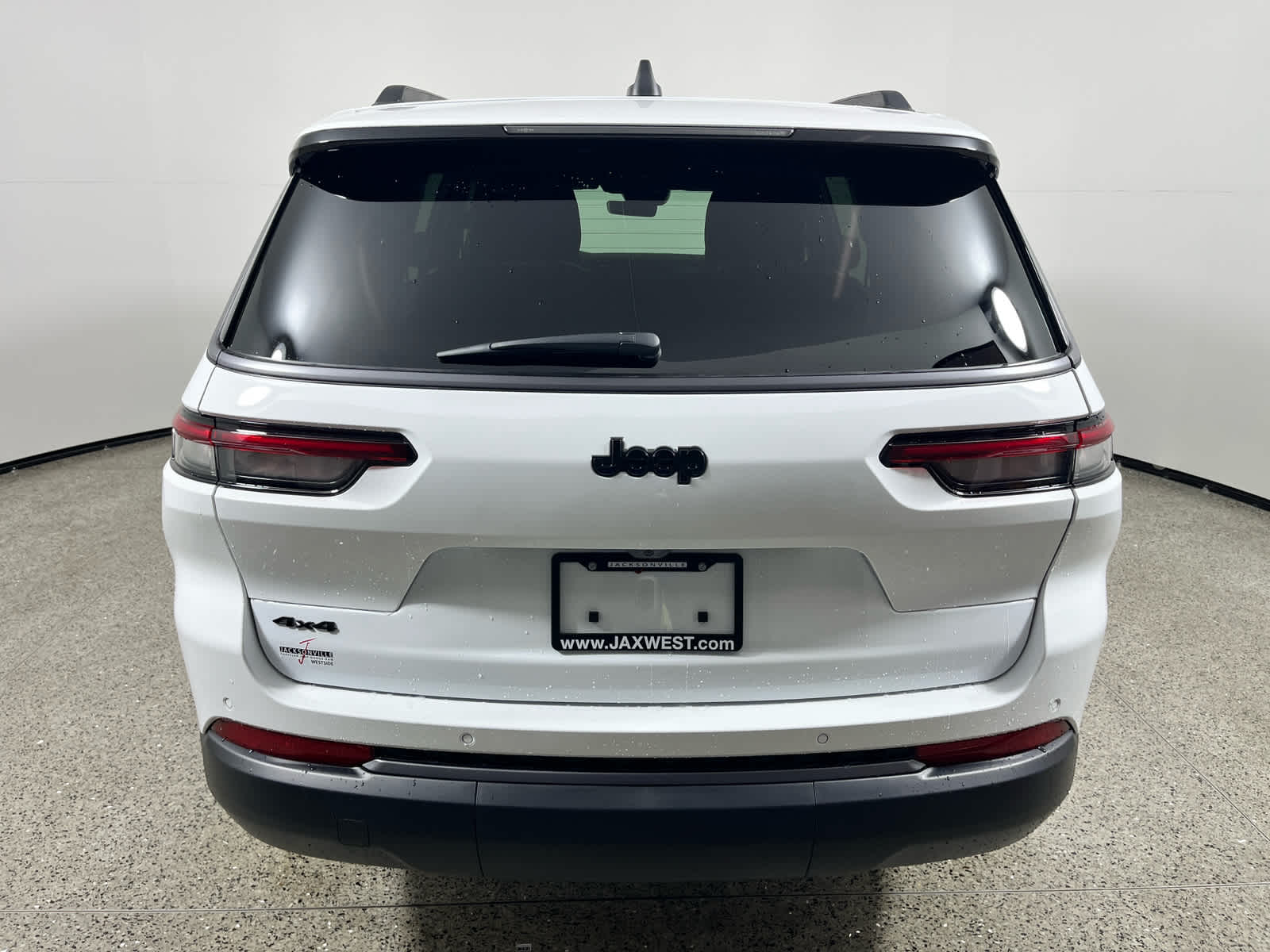 2026 Jeep Grand Cherokee L Laredo Altitude