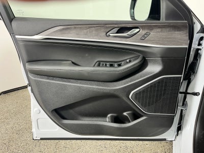 2026 Jeep Grand Cherokee L Limited Reserve