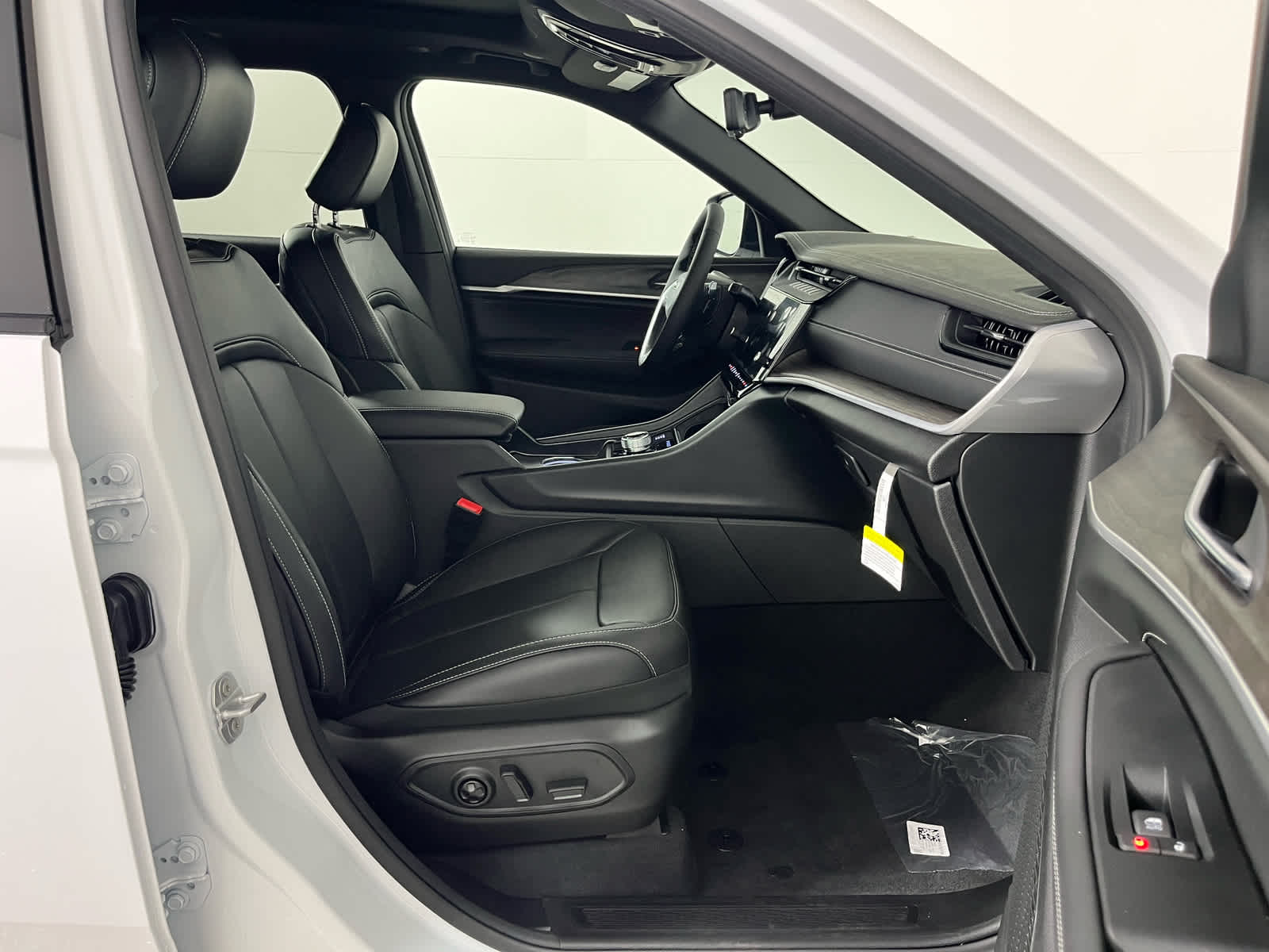 2026 Jeep Grand Cherokee L Limited Reserve