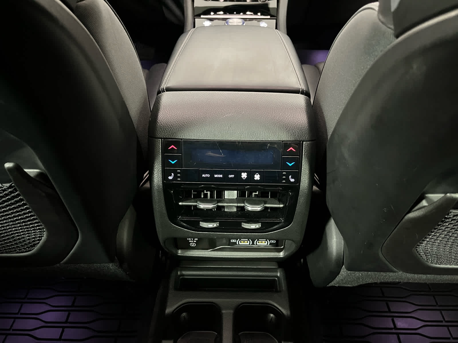 2023 Jeep Grand Cherokee L Overland 4x4