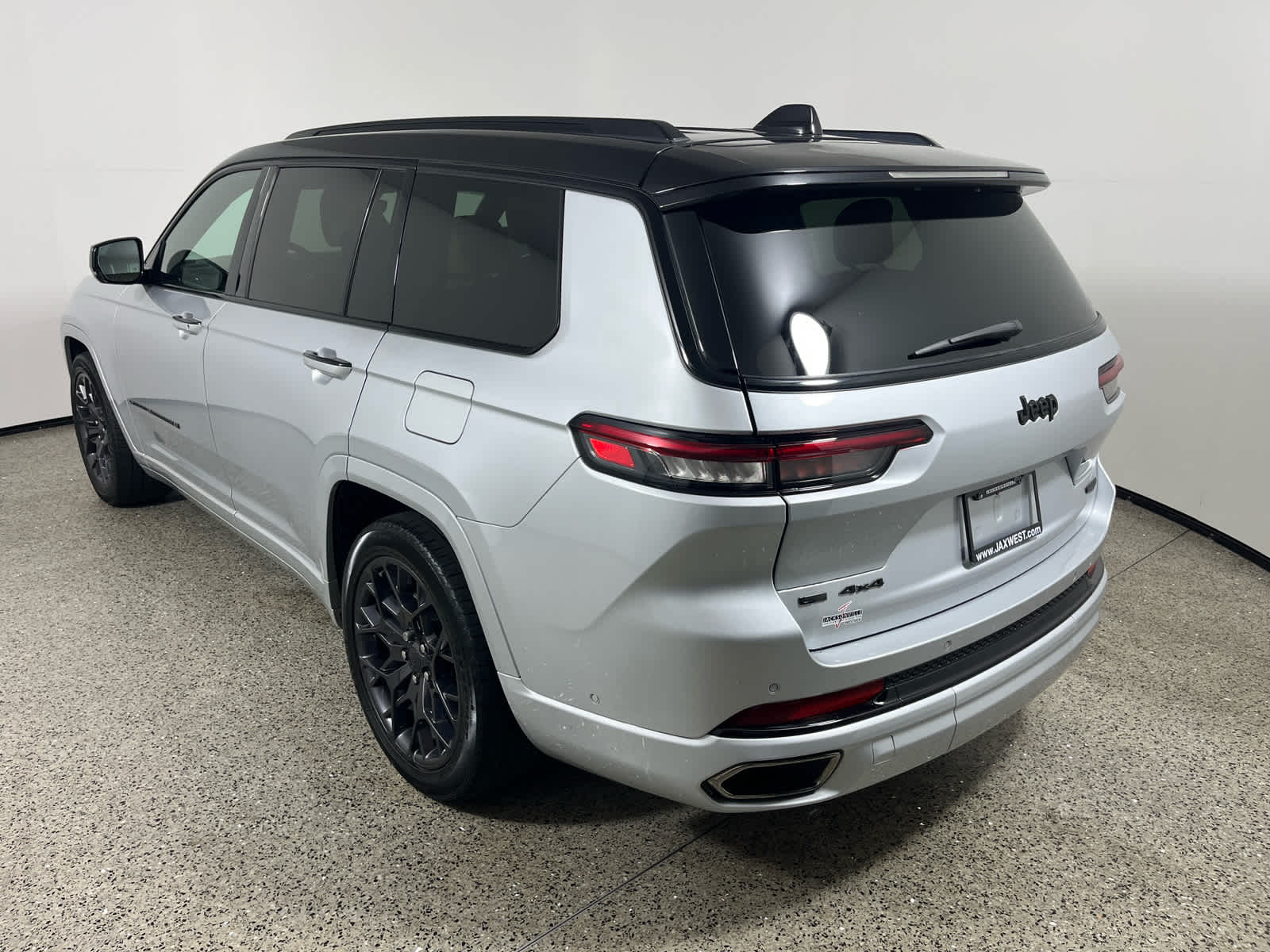 2023 Jeep Grand Cherokee L Summit Reserve