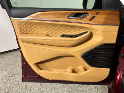 2025 Jeep Grand Cherokee L Summit Reserve
