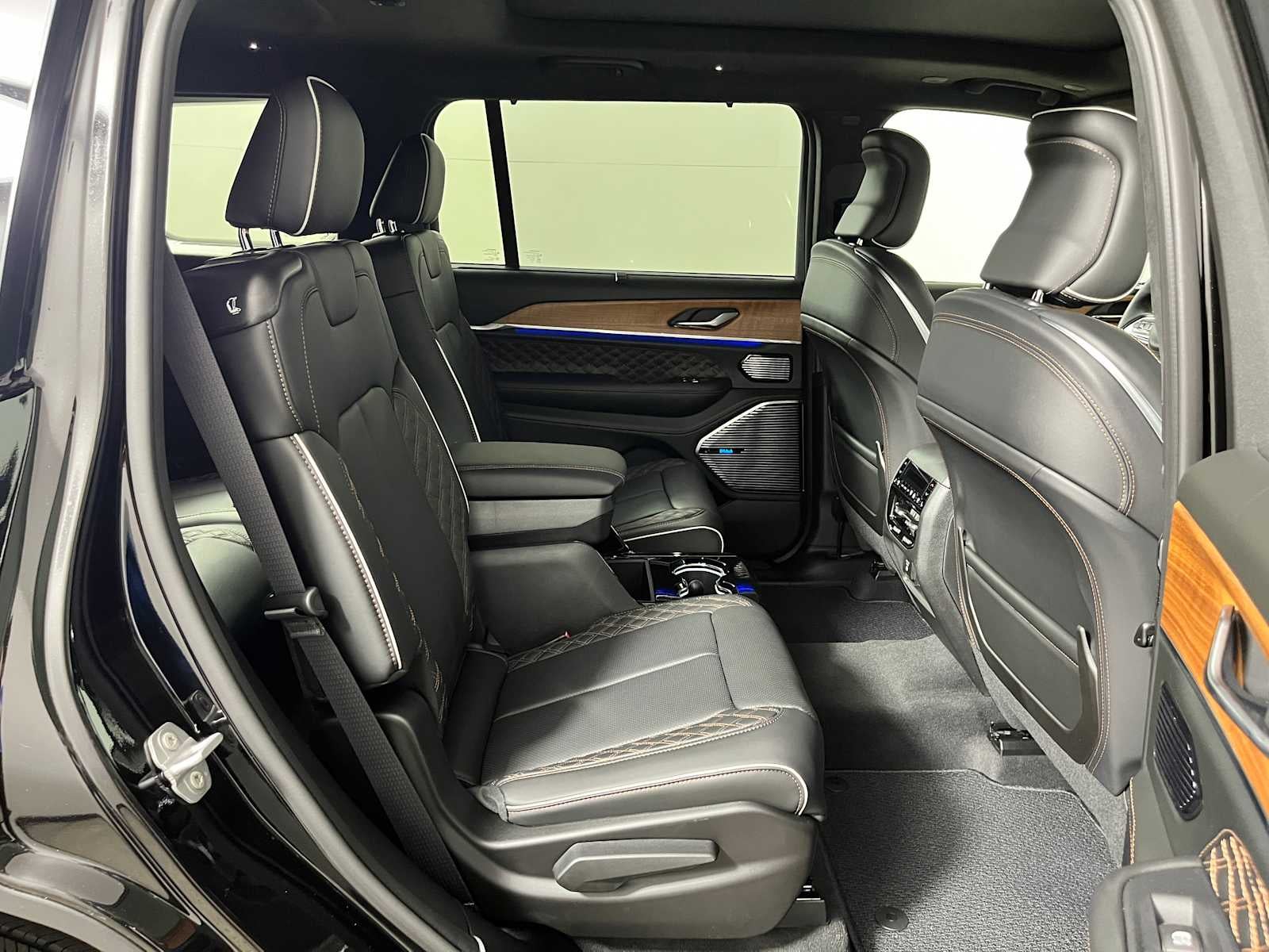 2026 Jeep Grand Cherokee L Summit