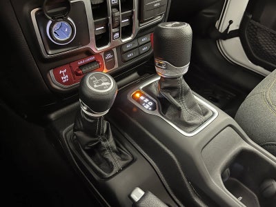 2025 Jeep Wrangler 4xe Willys 4xe