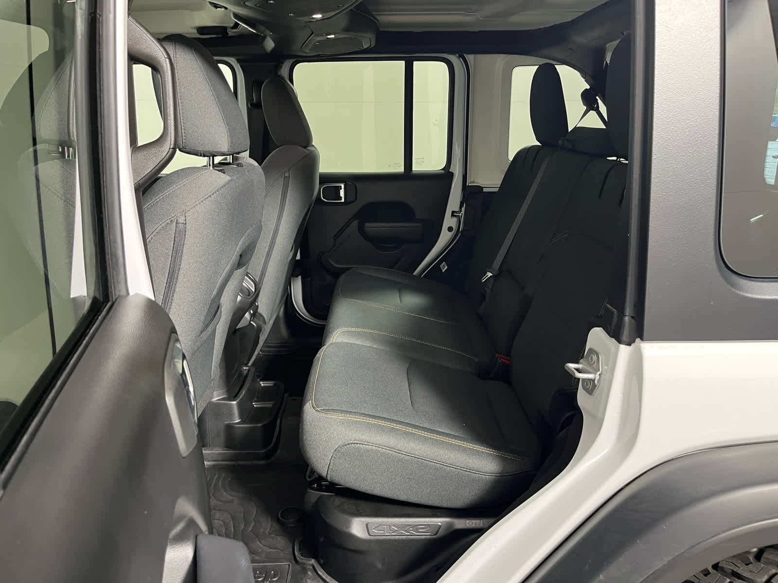 2025 Jeep Wrangler 4xe Willys