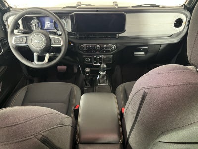 2025 Jeep Wrangler 4xe Sahara