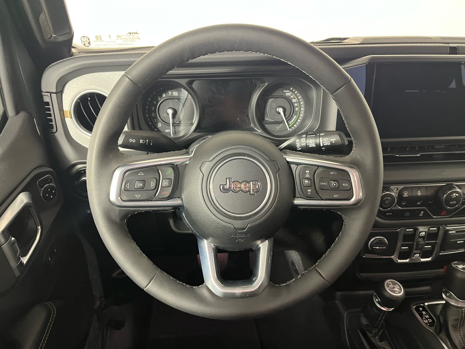 2025 Jeep Wrangler 4xe Sahara