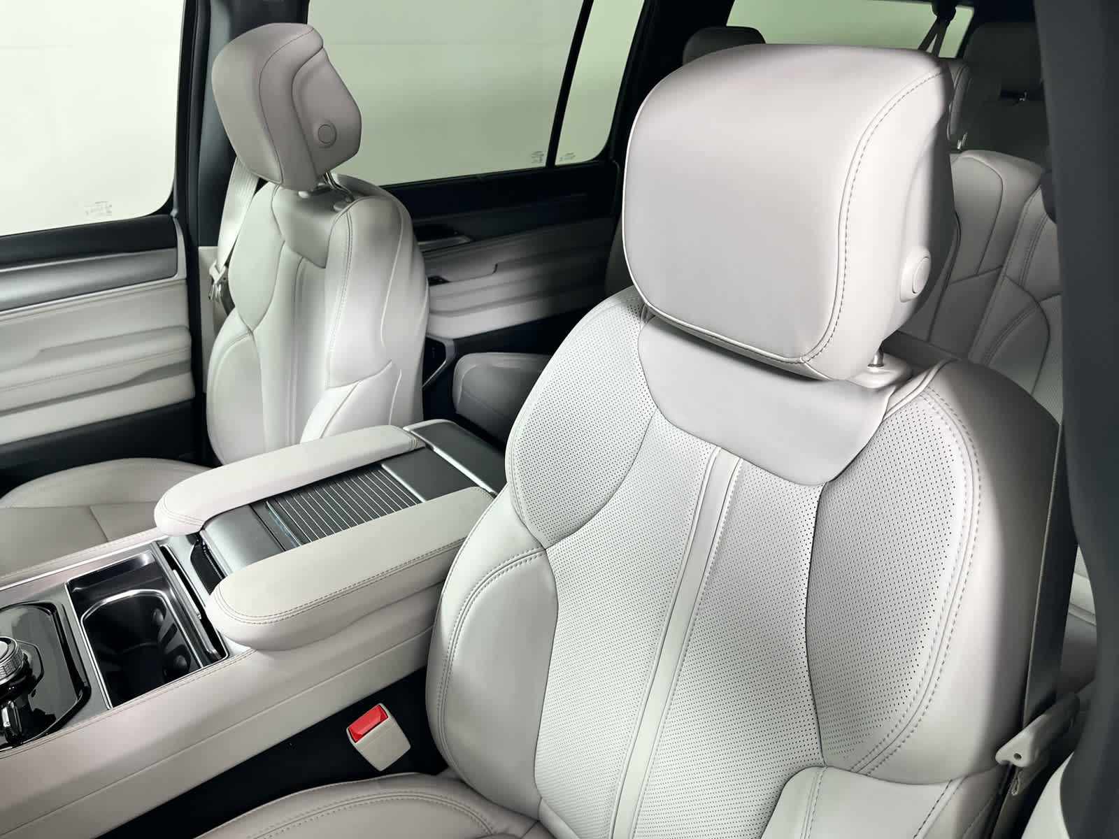 2026 Jeep Grand Wagoneer L Limited Reserve