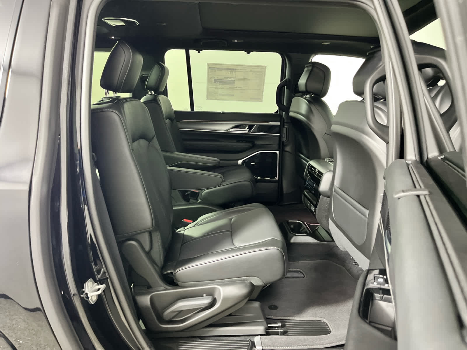 2026 Jeep Grand Wagoneer L Limited Reserve