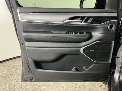 2026 Jeep Grand Wagoneer Base