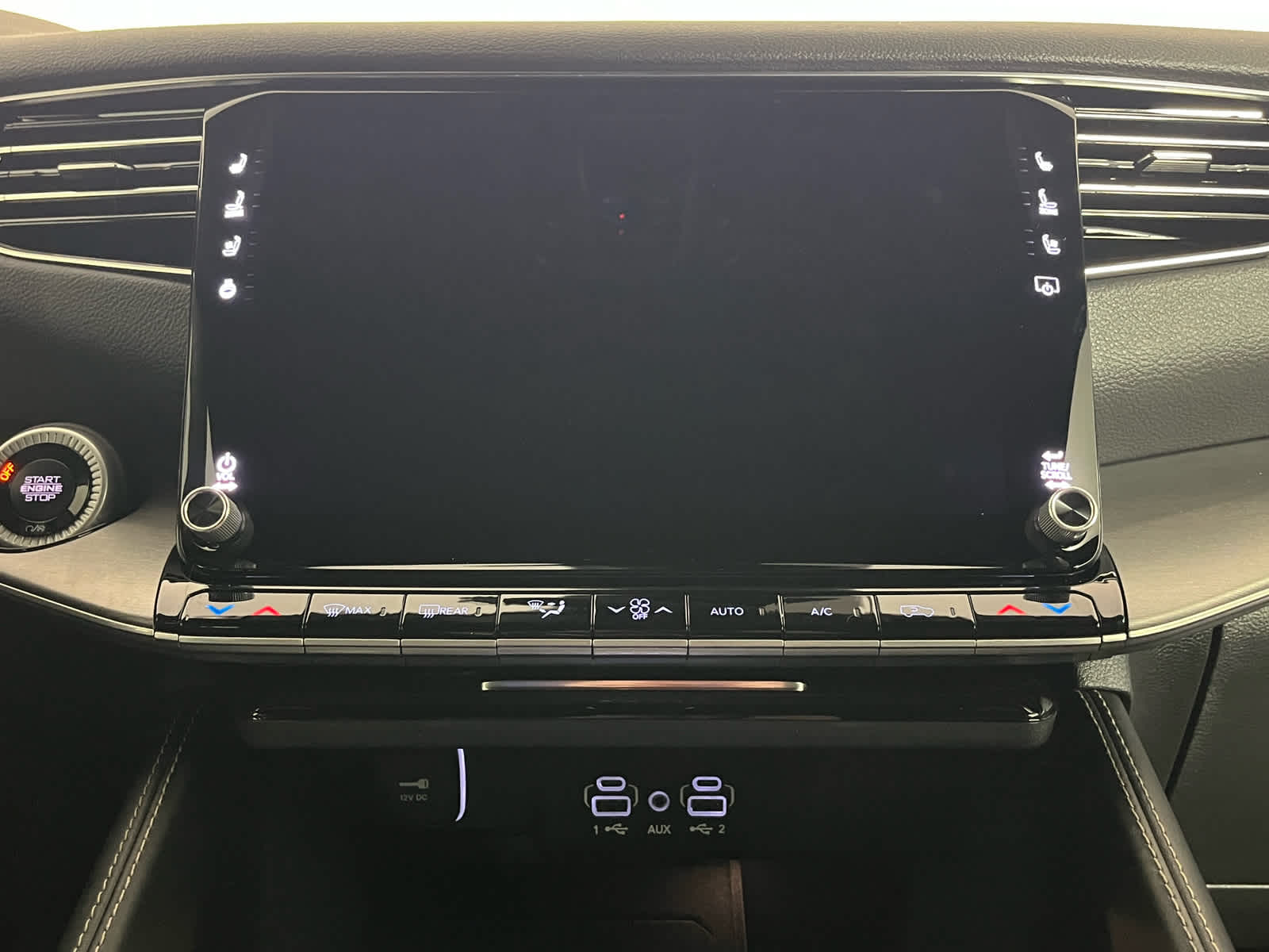 2026 Jeep Grand Wagoneer Base