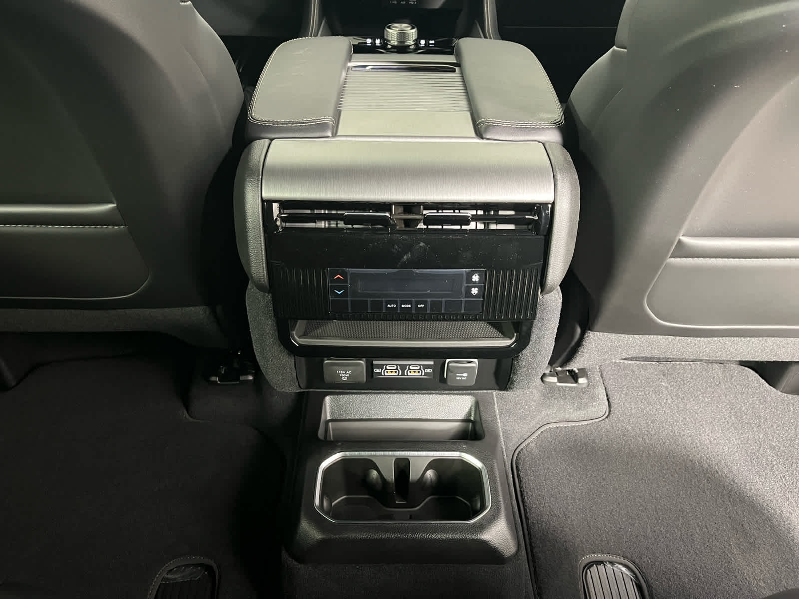 2026 Jeep Grand Wagoneer Base