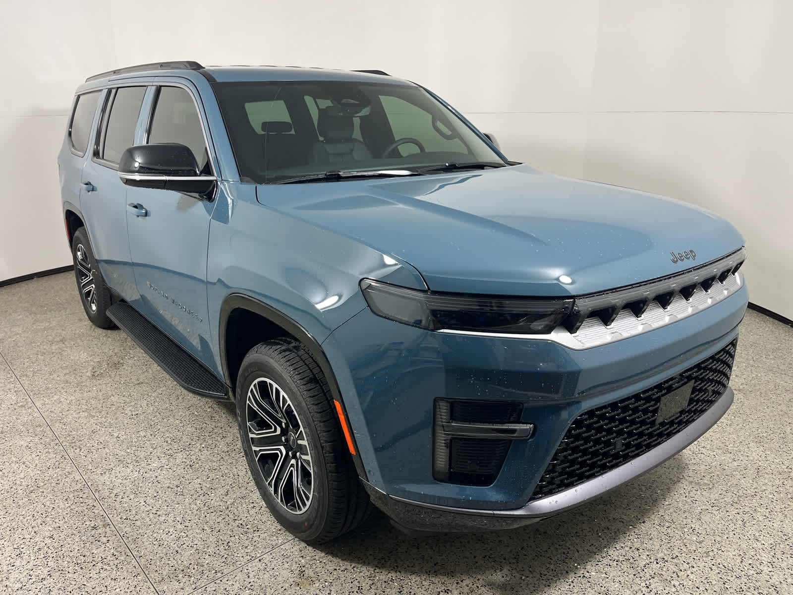 2026 Jeep Grand Wagoneer Base