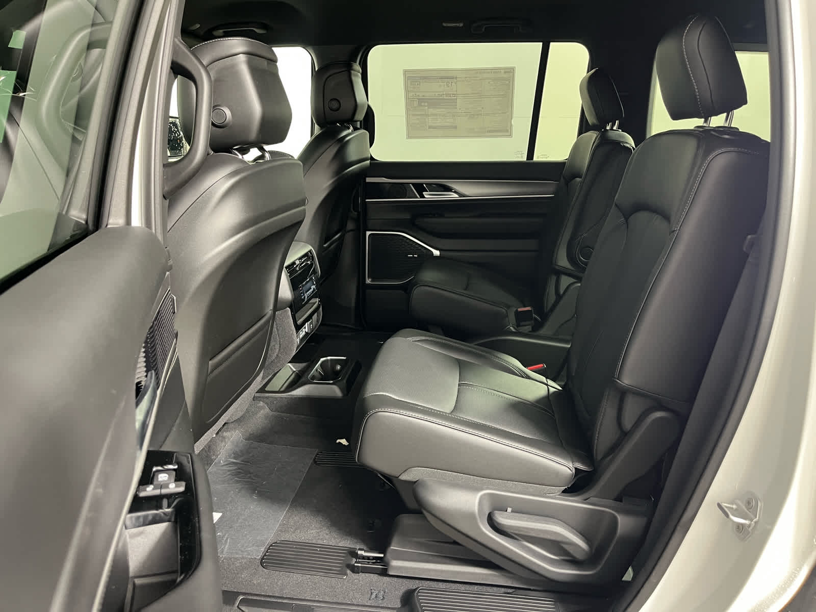 2026 Jeep Grand Wagoneer GRAND WAGONEER 4X2