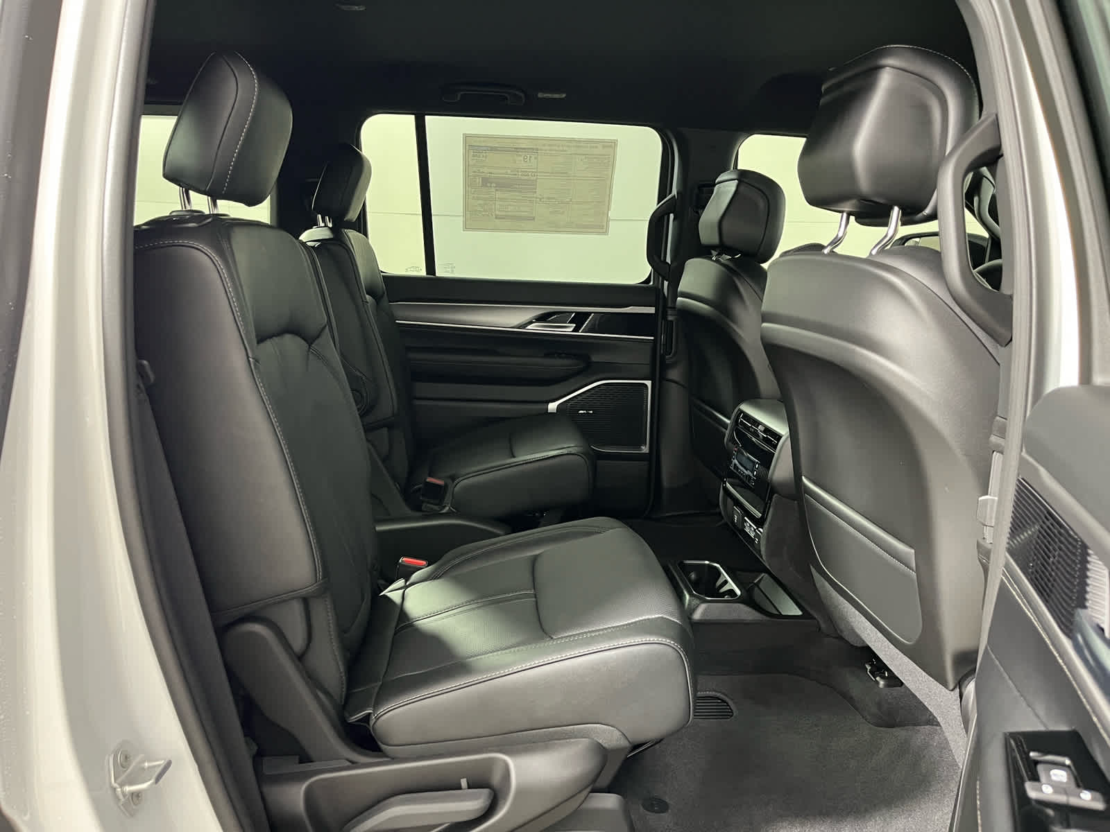 2026 Jeep Grand Wagoneer Limited Altitude