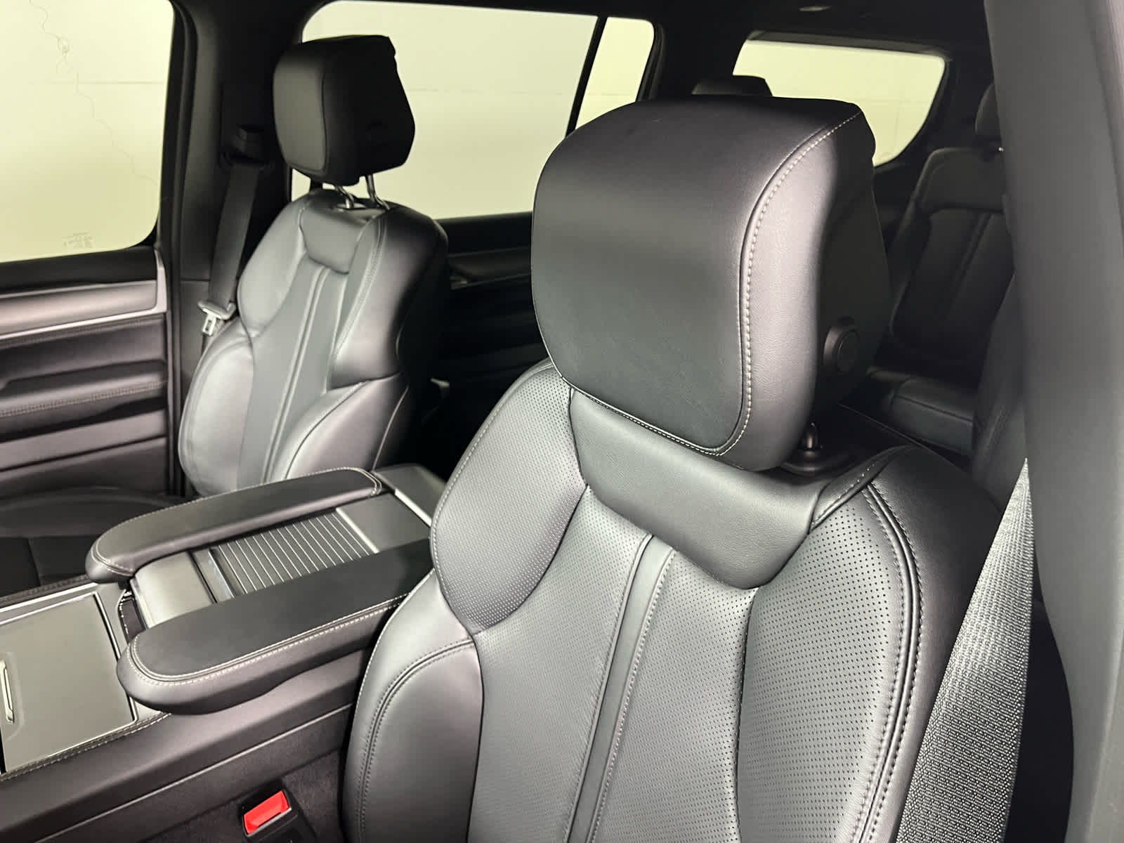 2026 Jeep Grand Wagoneer Limited Altitude