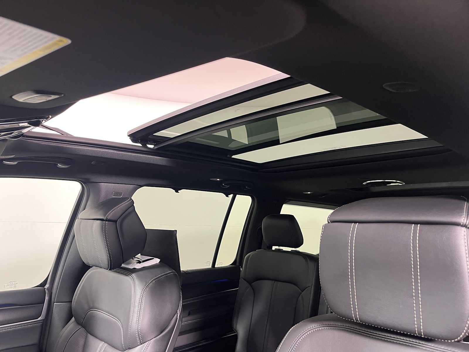 2026 Jeep Grand Wagoneer GRAND WAGONEER LIMITED RESERVE 4X4