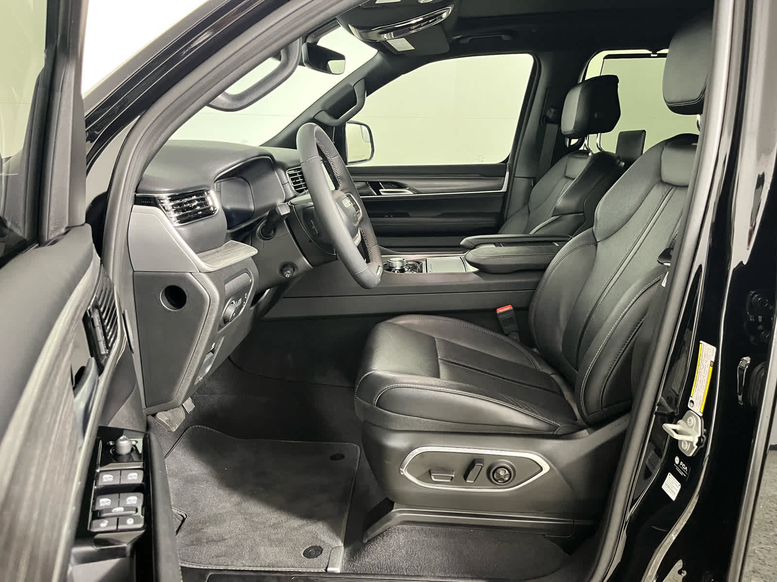 2024 Jeep Wagoneer Series III