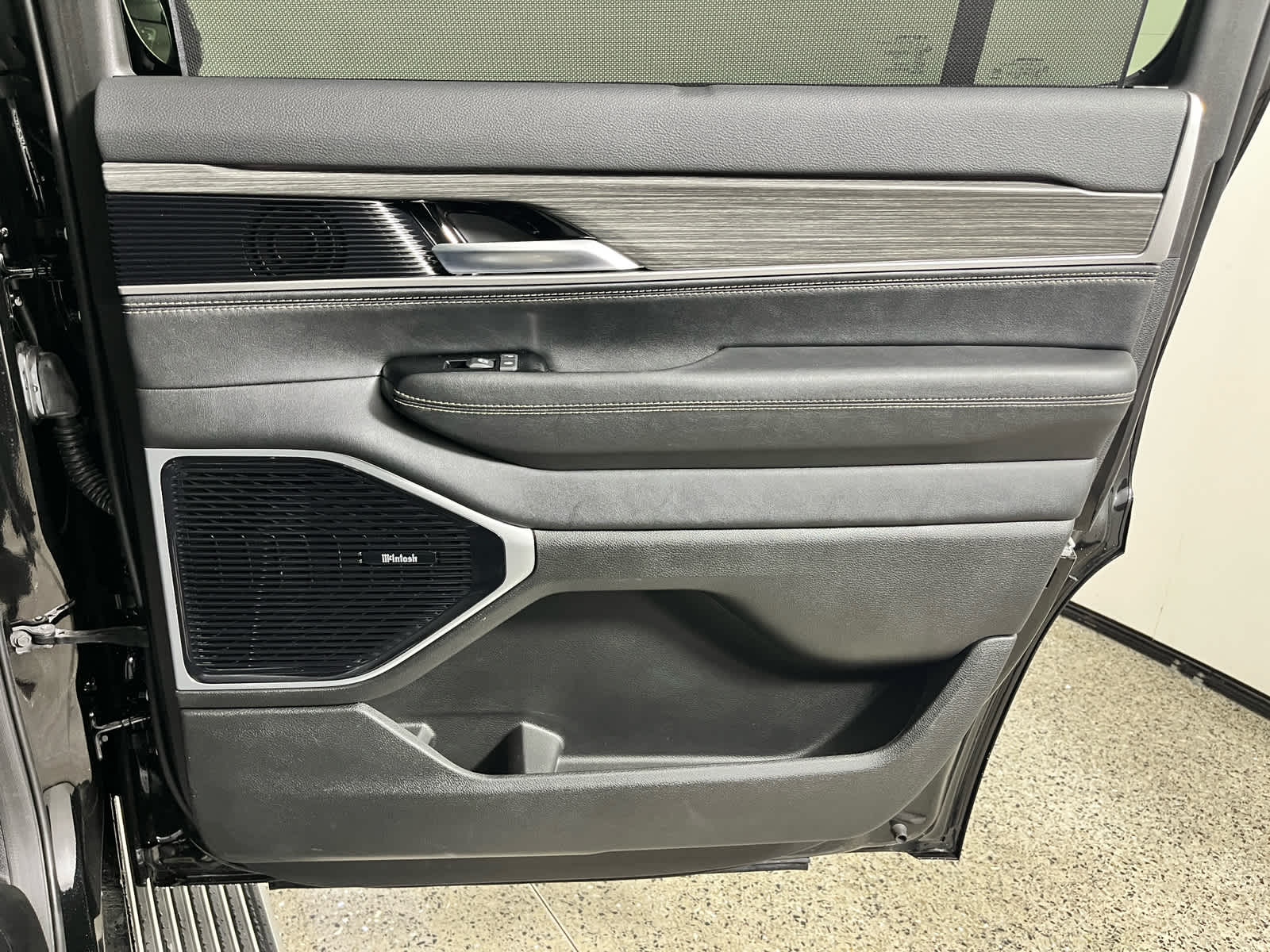 2024 Jeep Wagoneer Series III