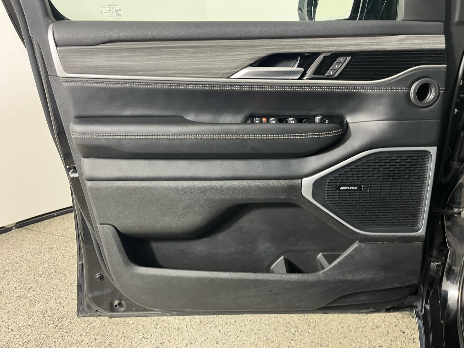 2024 Jeep Wagoneer Series III 4x4