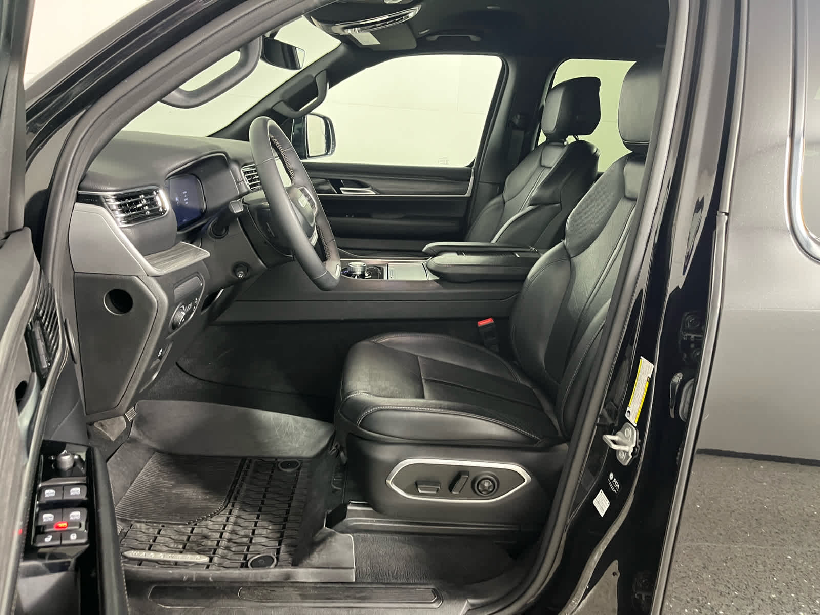 2024 Jeep Wagoneer Series III 4x4