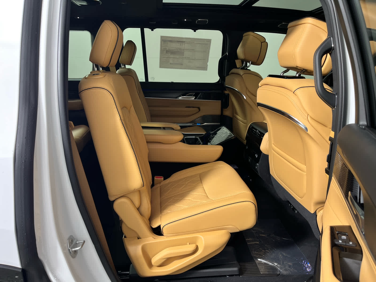 2026 Jeep Grand Wagoneer Summit Reserve