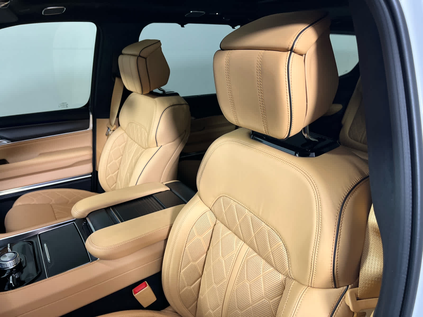 2026 Jeep Grand Wagoneer Summit Reserve