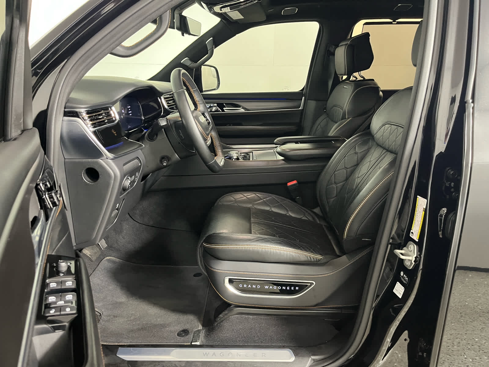 2024 Jeep Grand Wagoneer Series III Obsidian