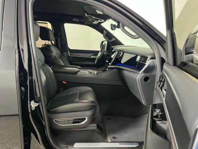 2024 Jeep Grand Wagoneer Series III Obsidian