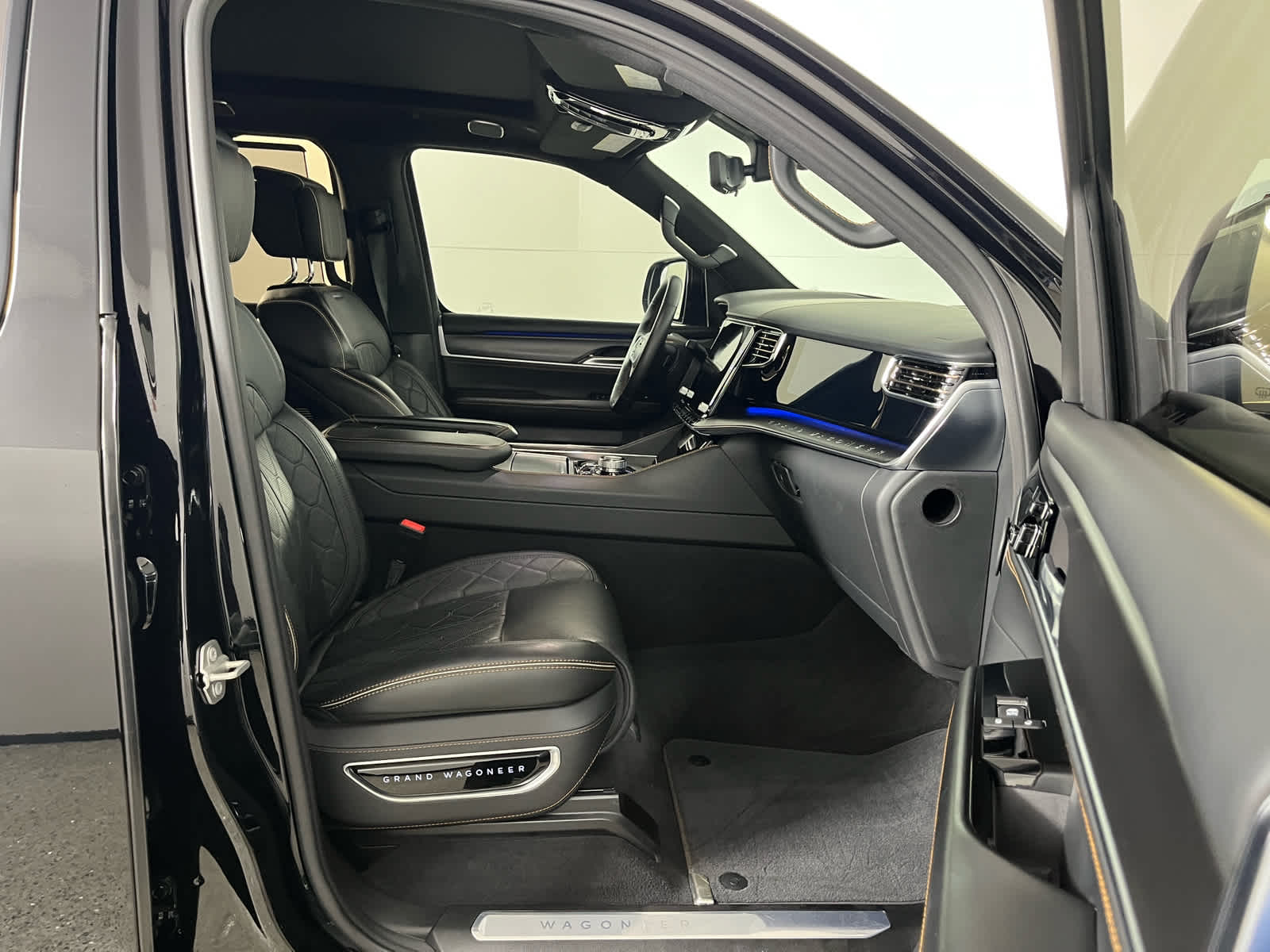 2024 Jeep Grand Wagoneer Series III Obsidian