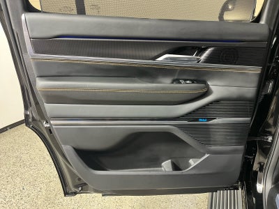 2024 Jeep Grand Wagoneer Series III Obsidian