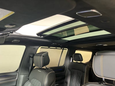 2024 Jeep Grand Wagoneer Series III Obsidian